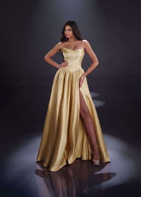 Esther Gown – Windsor & Lux
