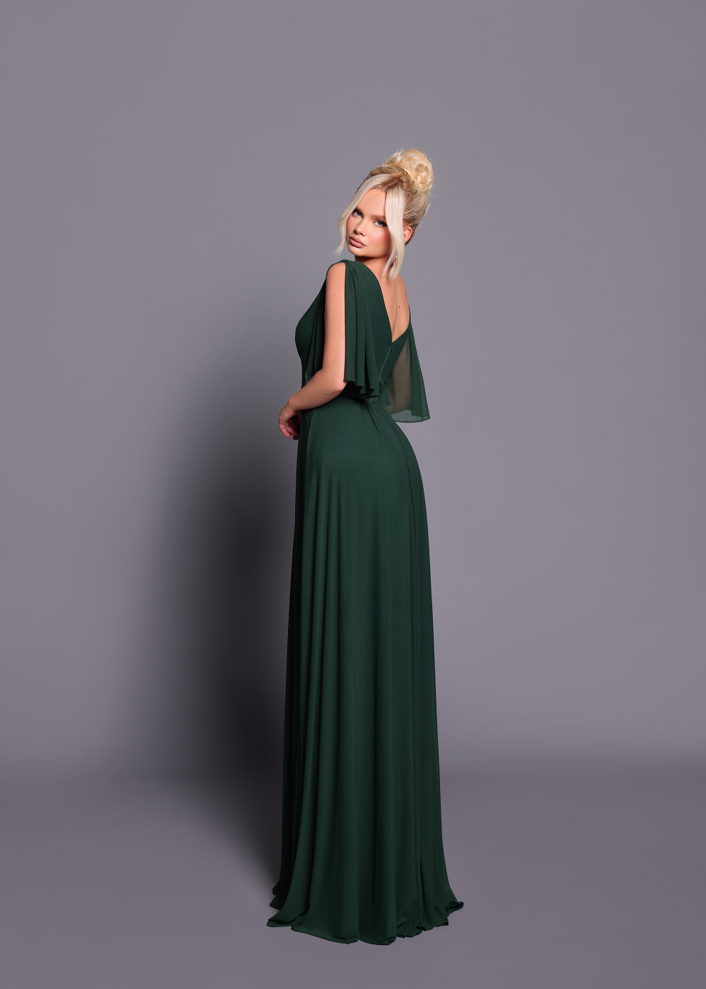 Carson Gown – Windsor & Lux