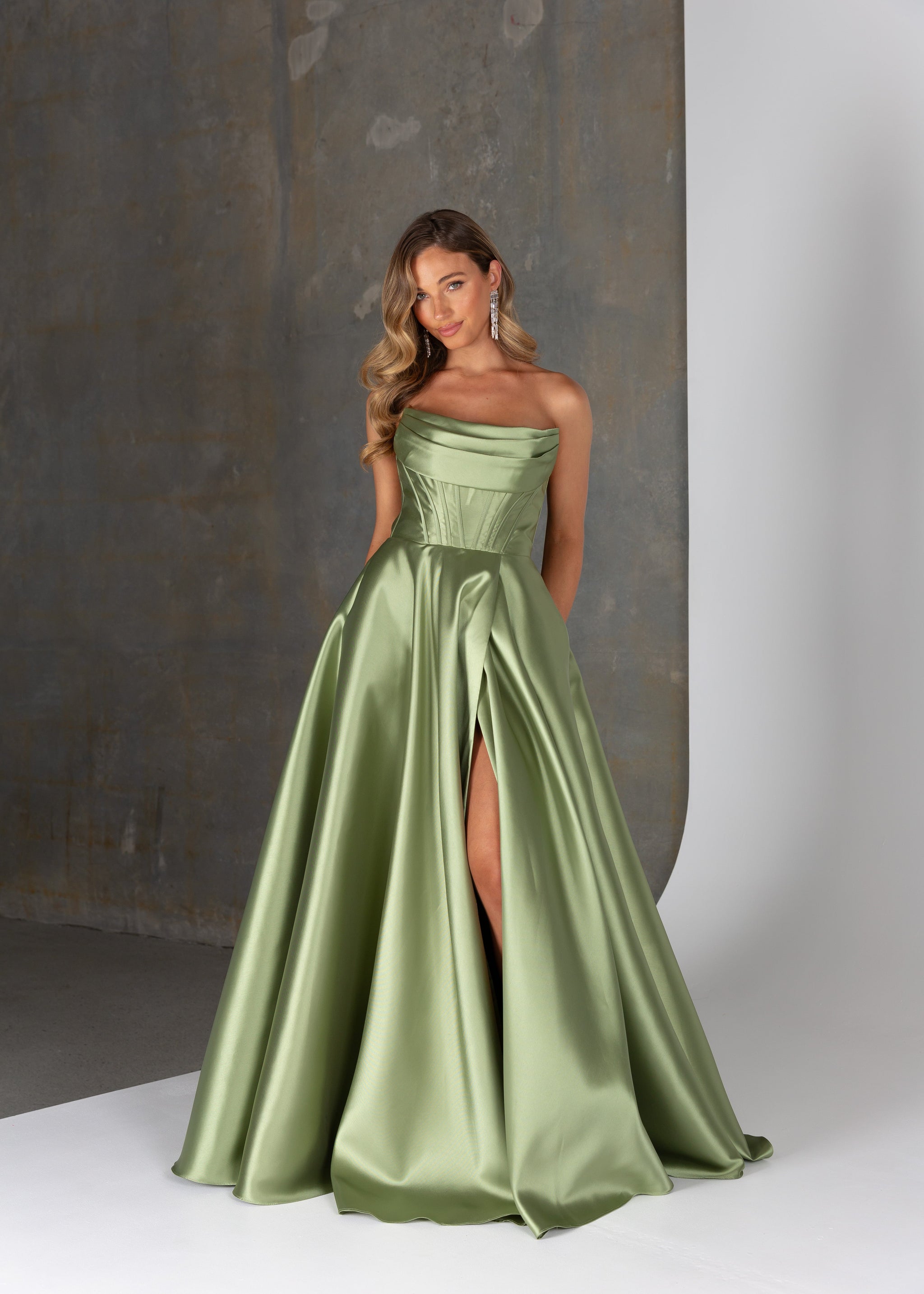 Tania Olsen Bridesmaids Sydney | Tania Olsen Gowns Sydney Windsor & Lux Tania Olsen Bridesmaids Sydney | Tania Olsen Gowns Sydney Windsor & Lux