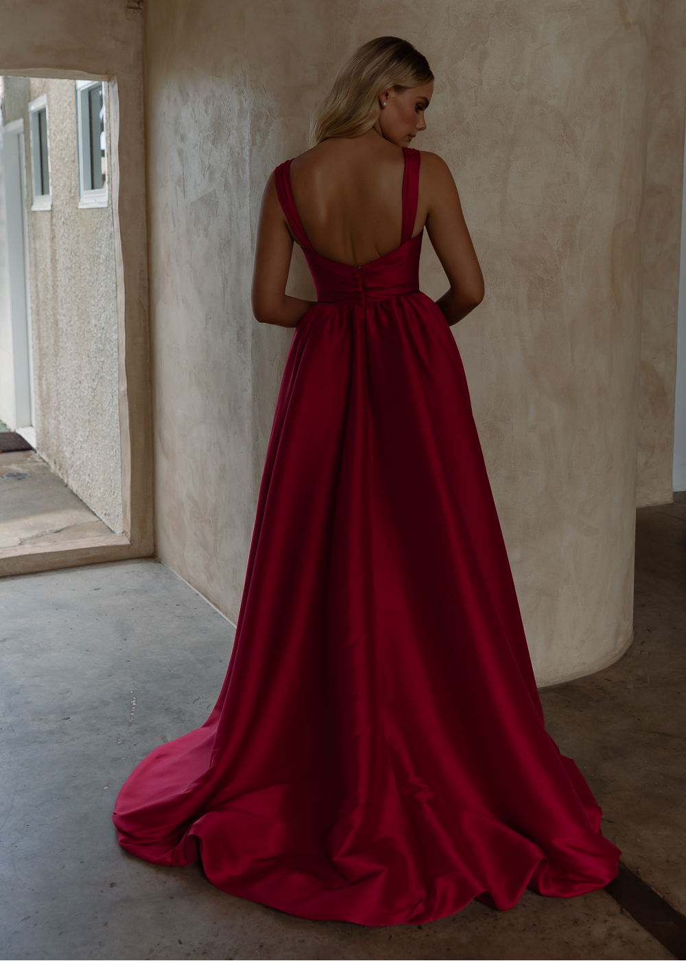 Women Formal Dresses Sydney | Evening Dresses Sydney - Windsor & Lux Women Formal Dresses Sydney | Evening Dresses Sydney - Windsor & Lux