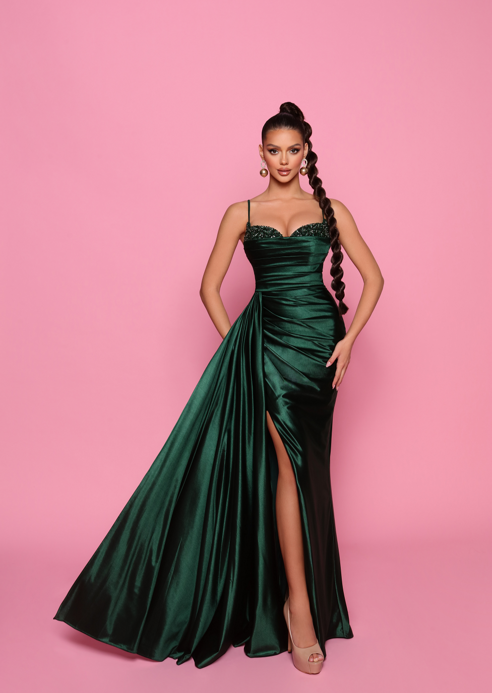007 Gown – Windsor & Lux