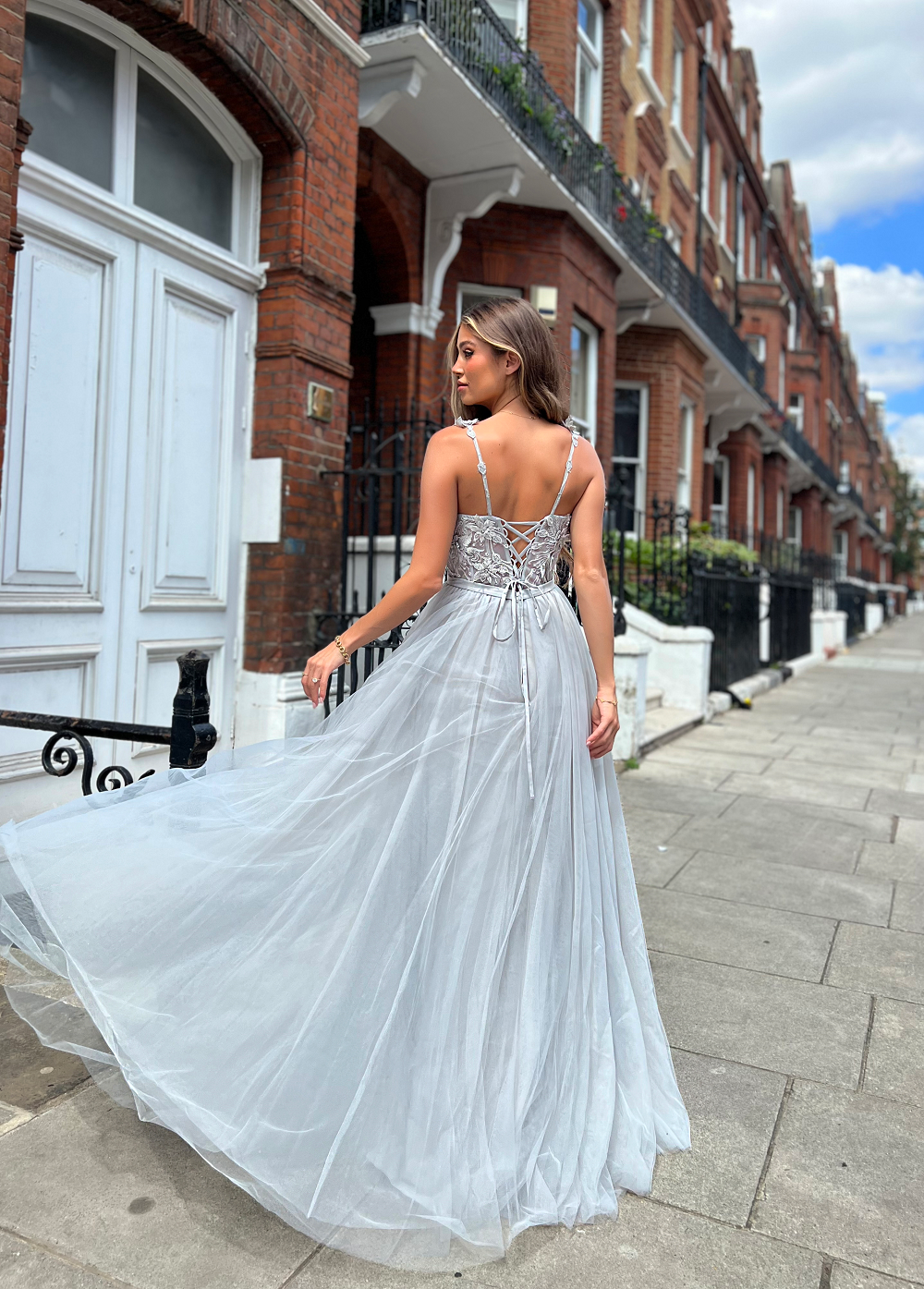 Serin Gown – Windsor & Lux